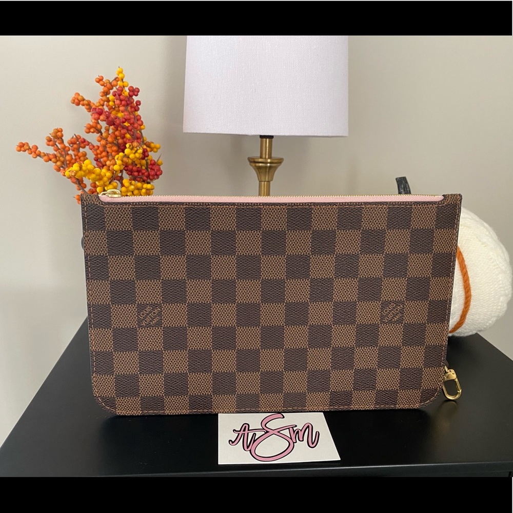 Neverfull pouch MM